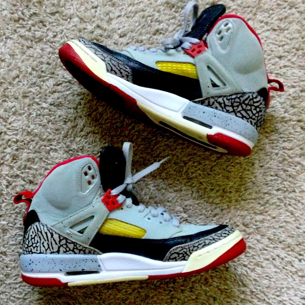 🔥🔥HOST PIC🔥🔥Jordan Sneakers